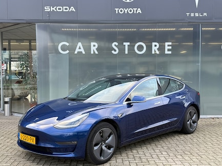 Tesla Model 3 0