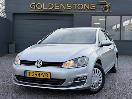 Volkswagen Golf 0
