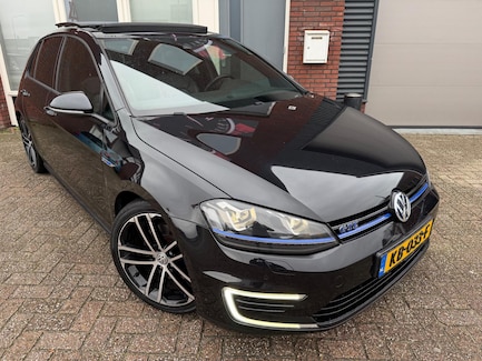 Volkswagen Golf 0