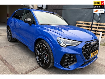 Audi RS Q3 0