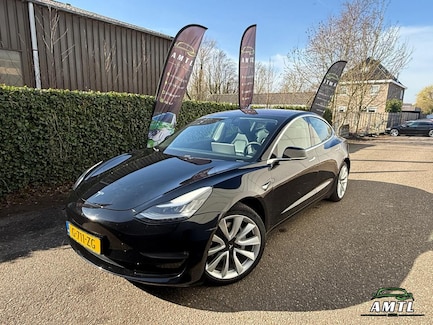 Tesla Model 3 0