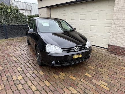 Volkswagen Golf 0