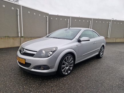 Opel Astra 0