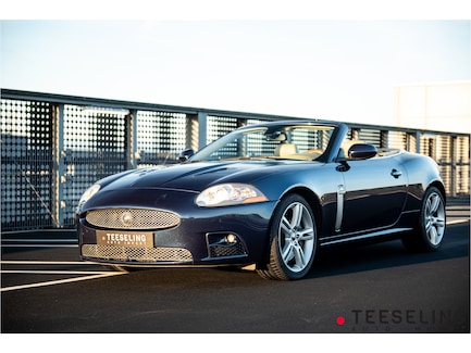 Jaguar XKR 0