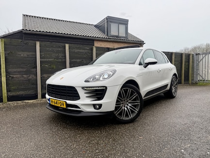Porsche Macan 0
