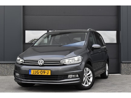 Volkswagen Touran 0