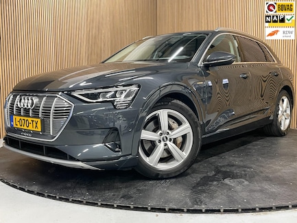 Audi E-tron 0
