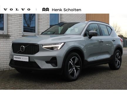 Volvo XC40 0