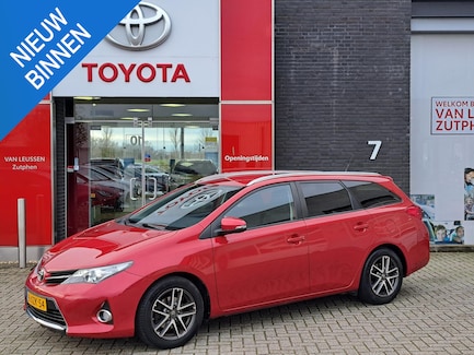Toyota Auris 0