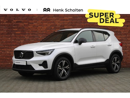 Volvo XC40 0