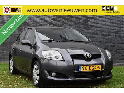 Toyota Auris 0
