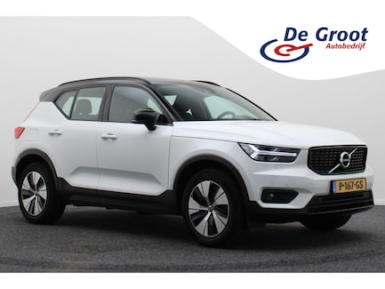 Volvo XC40 0