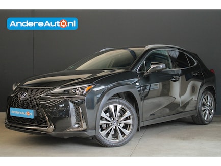 Lexus UX 0