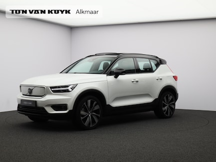 Volvo XC40 0