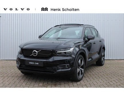 Volvo XC40 0