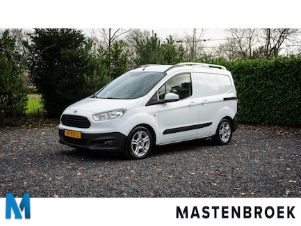 Ford Transit Courier 0