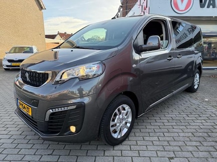 Peugeot e-Traveller 0