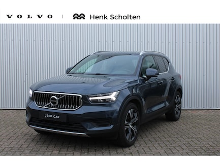 Volvo XC40 0