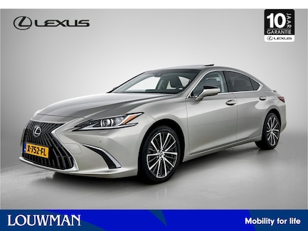 Lexus ES 0