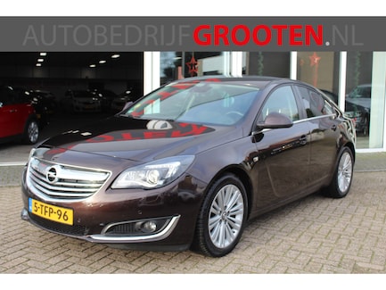 Opel Insignia 0
