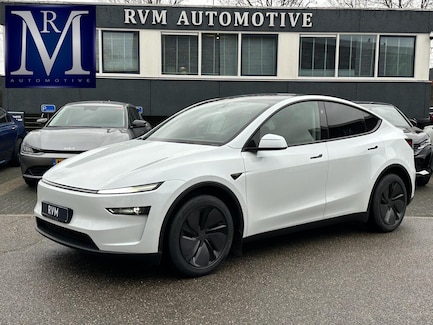 Tesla Model Y 0