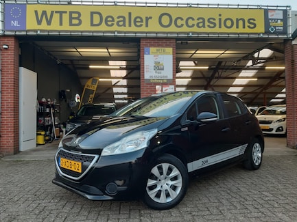 Peugeot 208 0