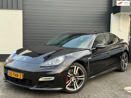 Porsche Panamera 0