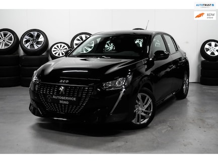 Peugeot 208 0