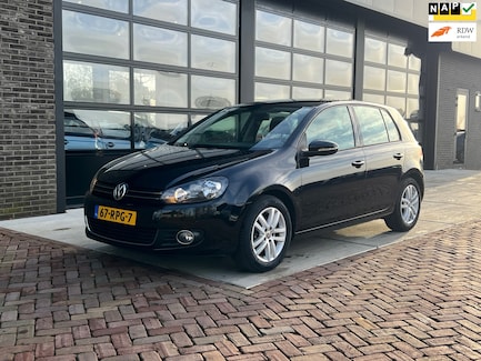 Volkswagen Golf 0