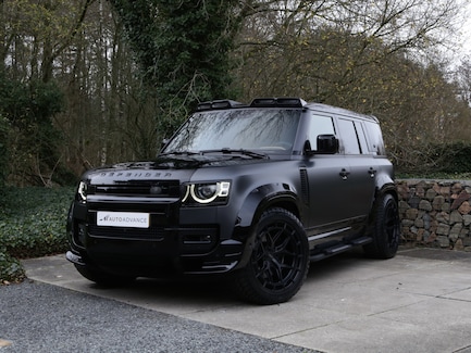 Land Rover Defender 0