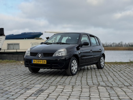 Renault Clio 0