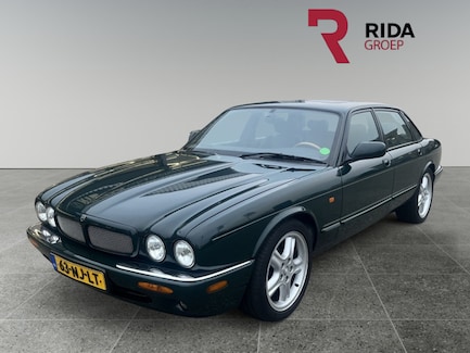 Jaguar XJR 0
