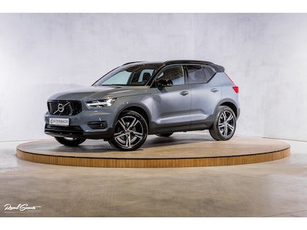 Volvo XC40 0