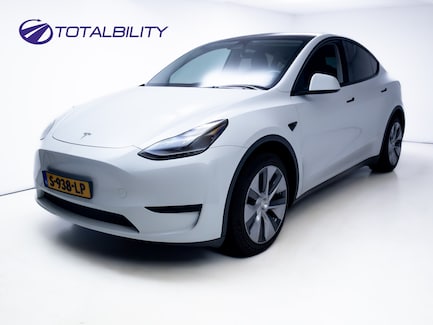 Tesla Model Y 0
