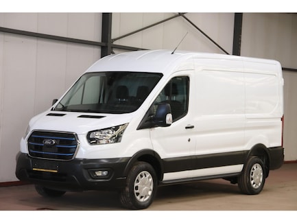 Ford E-Transit 0