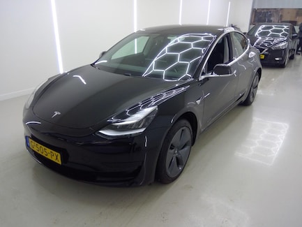 Tesla Model 3 0