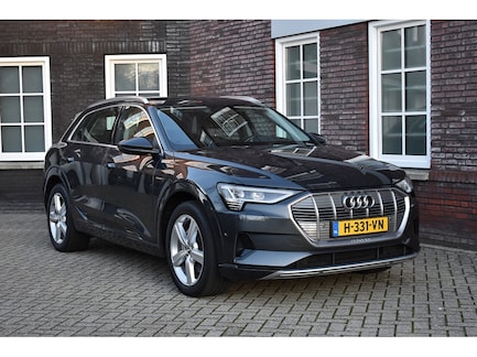 Audi E-tron 0