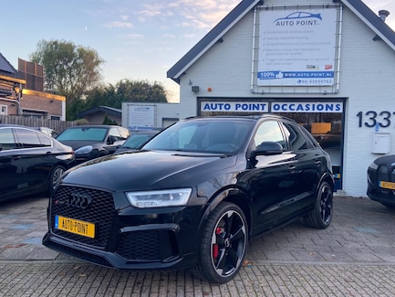 Audi RS Q3 0
