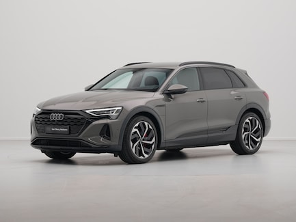 Audi Q8 e-tron 0