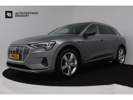 Audi E-tron 0