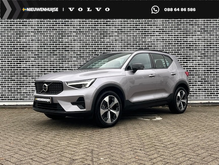 Volvo XC40 0
