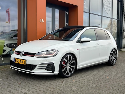 Volkswagen Golf 0