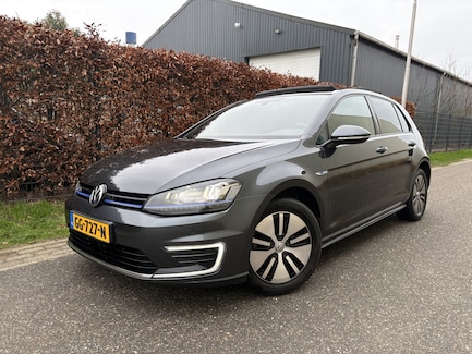 Volkswagen Golf 0