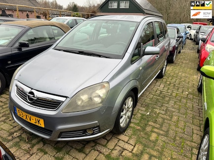 Opel Zafira 0