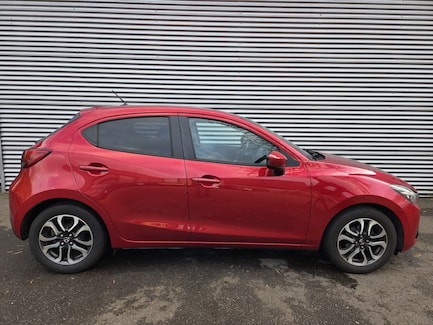 Mazda 2 0