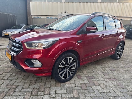 Ford Kuga 0
