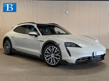 Porsche Taycan Cross Turismo 0
