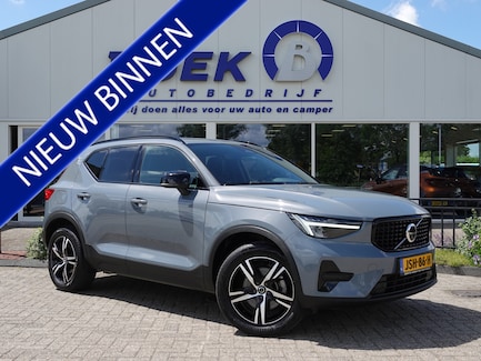 Volvo XC40 0