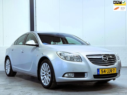 Opel Insignia 0