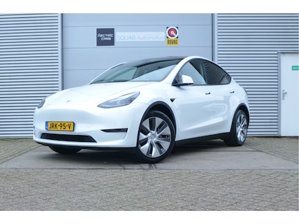 Tesla Model Y 0